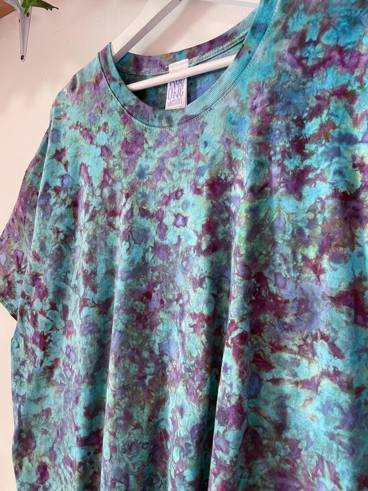 XXL | Blue Purple Ice Dye T-Shirt