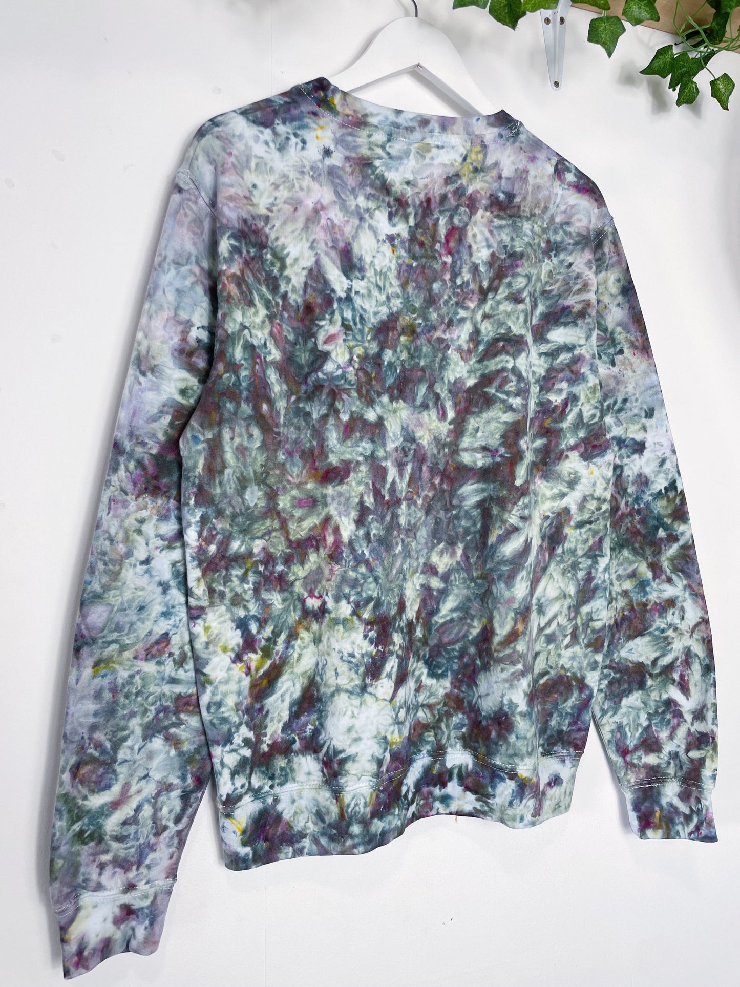 M | Ice Dye Cosmic Black Hand Dyed Sweatshirt