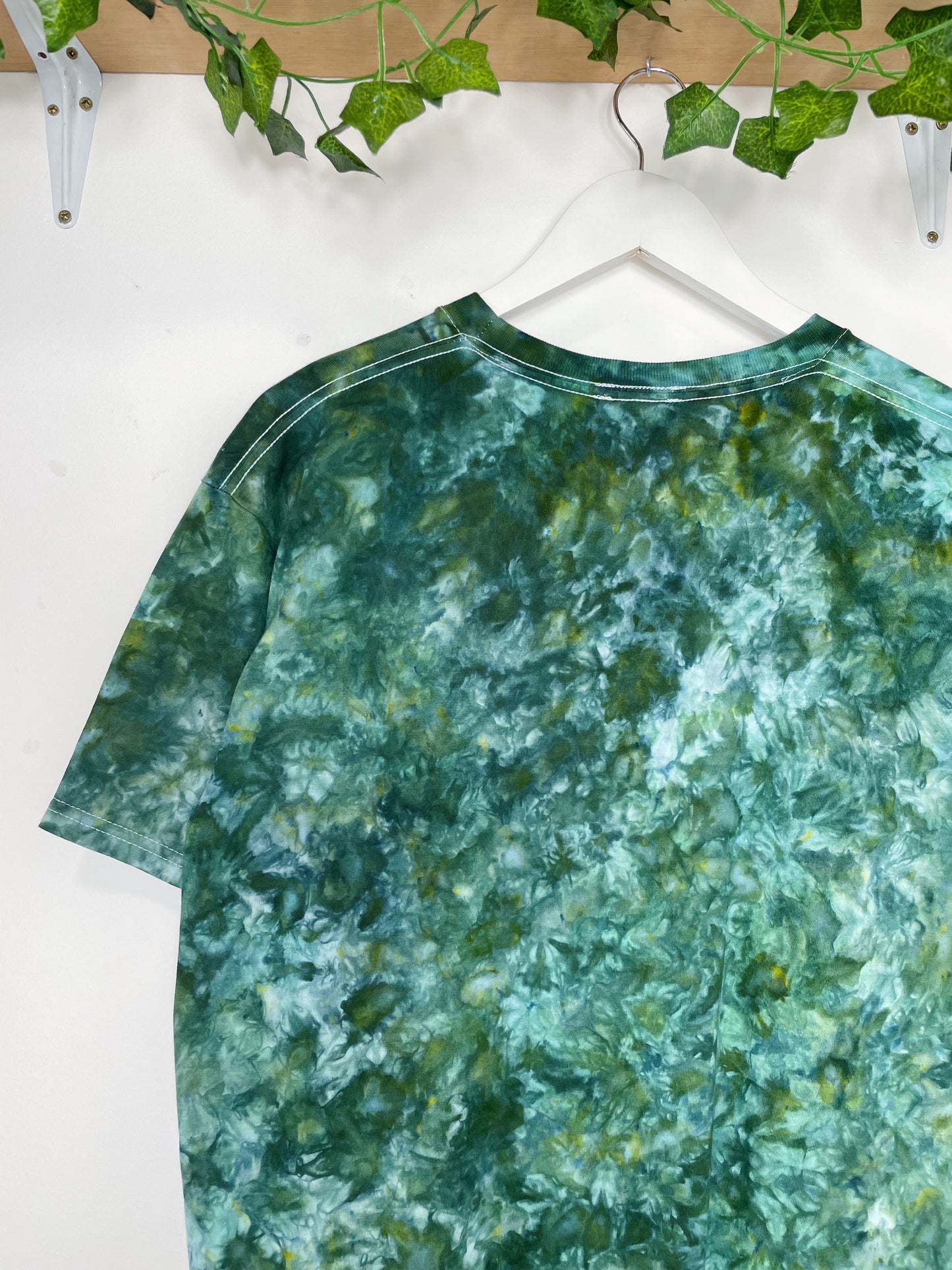 L | Ice Dye Dark Green Hand Dyed Ice Tie Dye T-Shirt