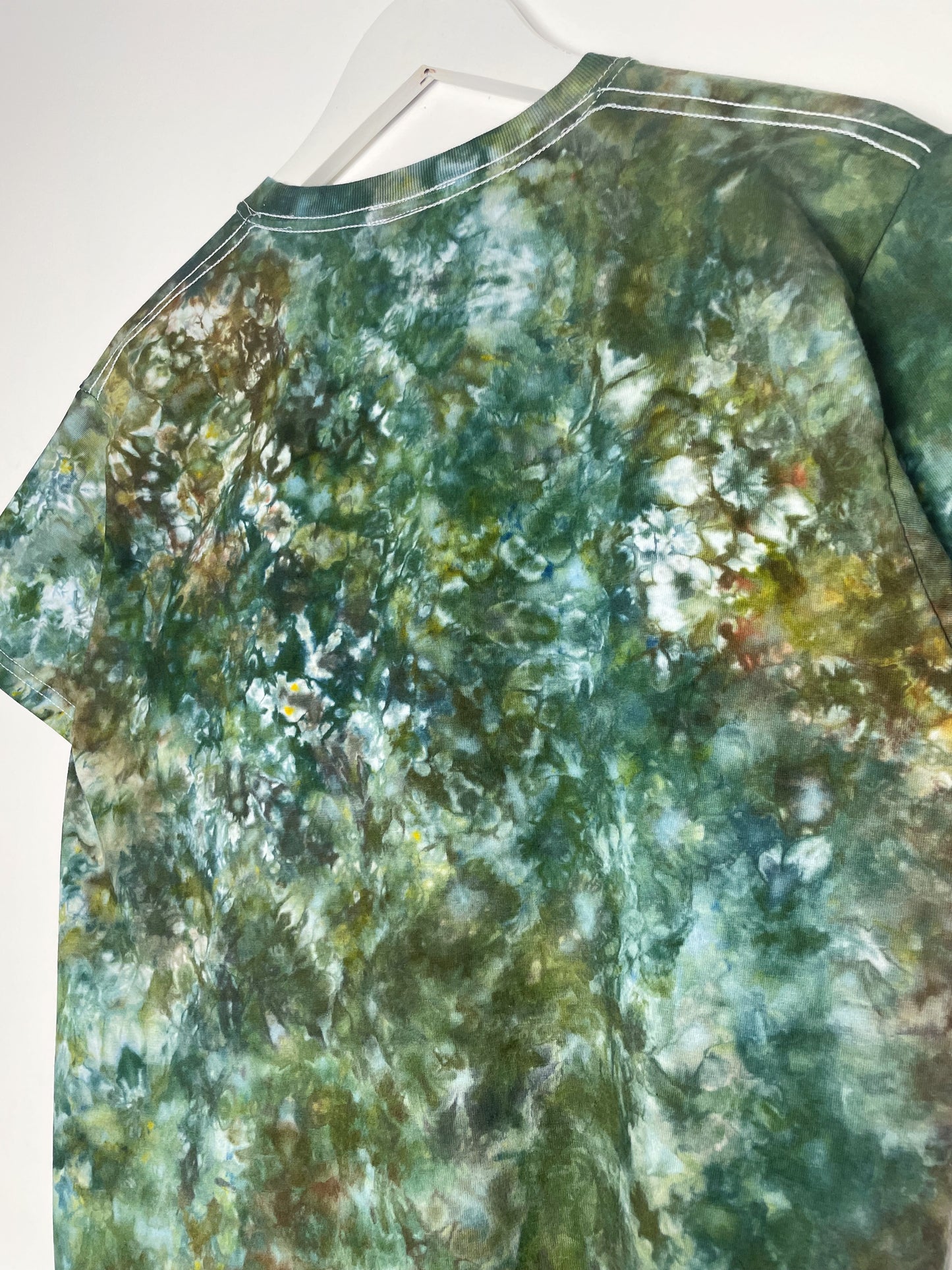 M | Ice Dye Dark Green and Brown Hand Dyed Ice Tie Dye T-Shirt