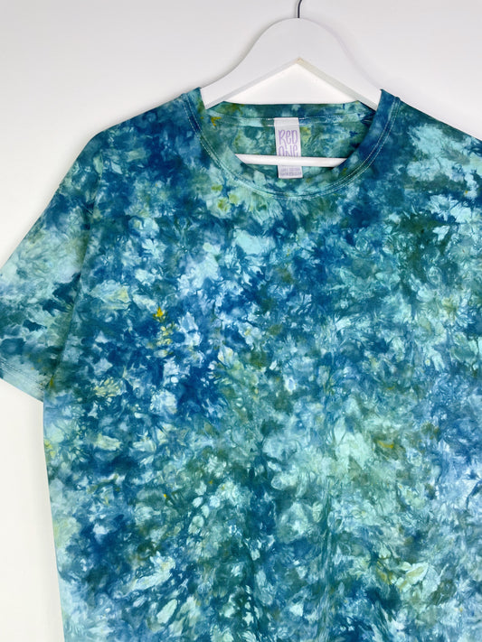 L | Ice Dye Ocean Blue Hand Dyed Ice Tie Dye T-Shirt