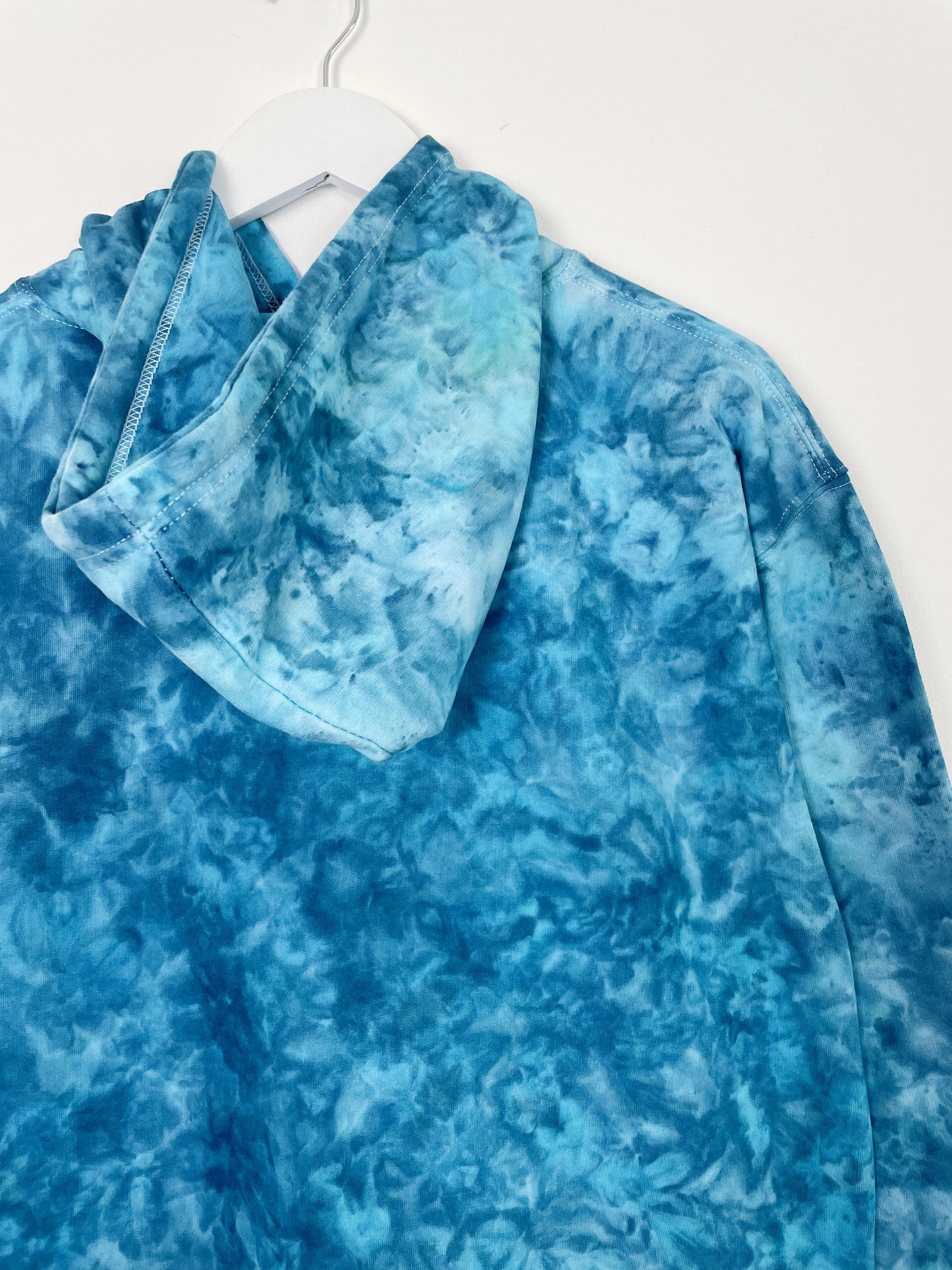 L | Ice Dye Ocean Blue Hand Dyed Pullover Hoodie