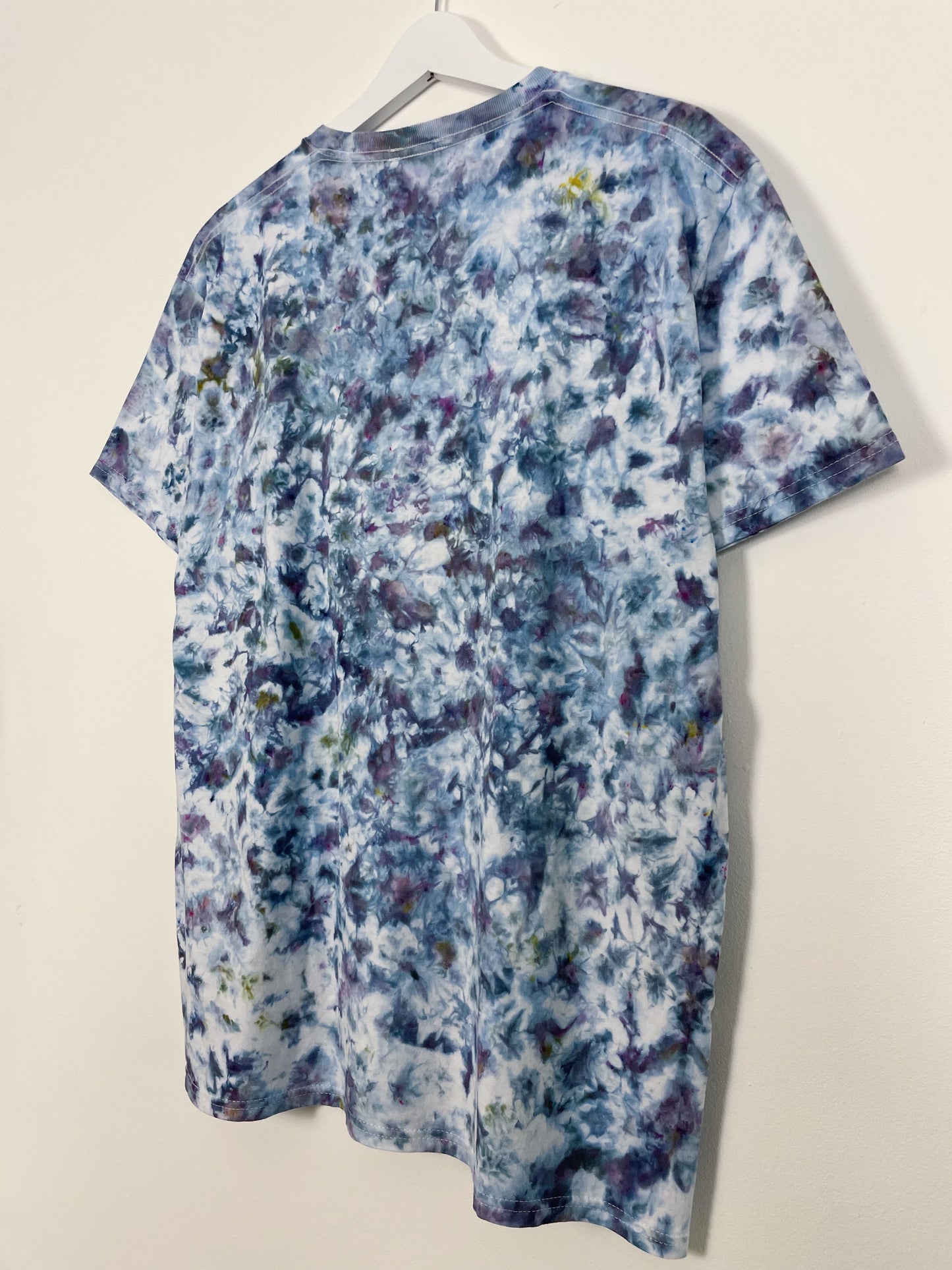 L | Ice Dye Frozen Waves Hand Dyed Ice Tie Dye T-Shirt