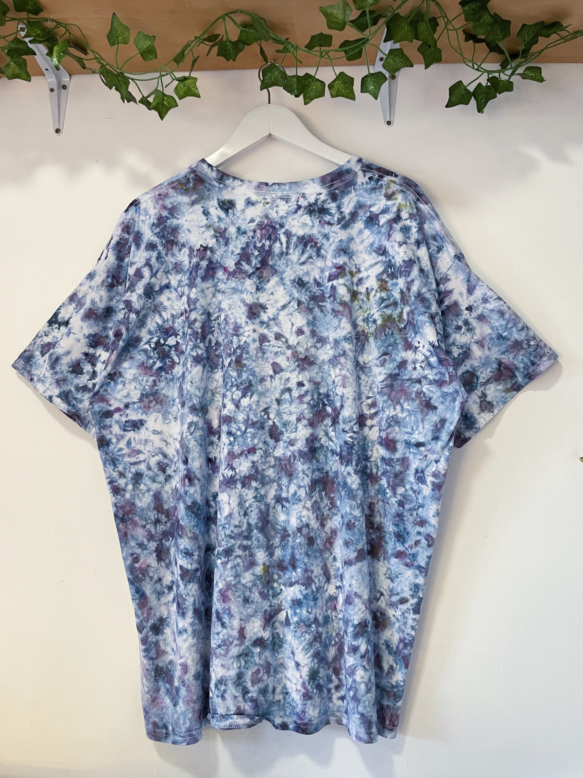 XXL | Frozen Waves Ice Dye T-Shirt