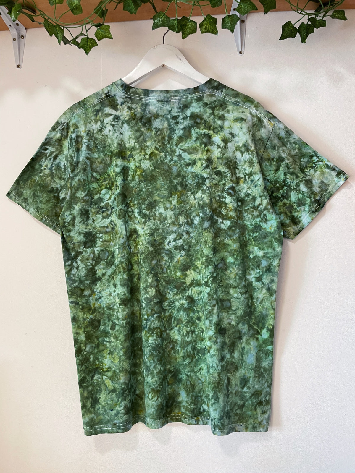 L | Ice Dye Dark Green Hand Dyed Ice Tie Dye T-Shirt