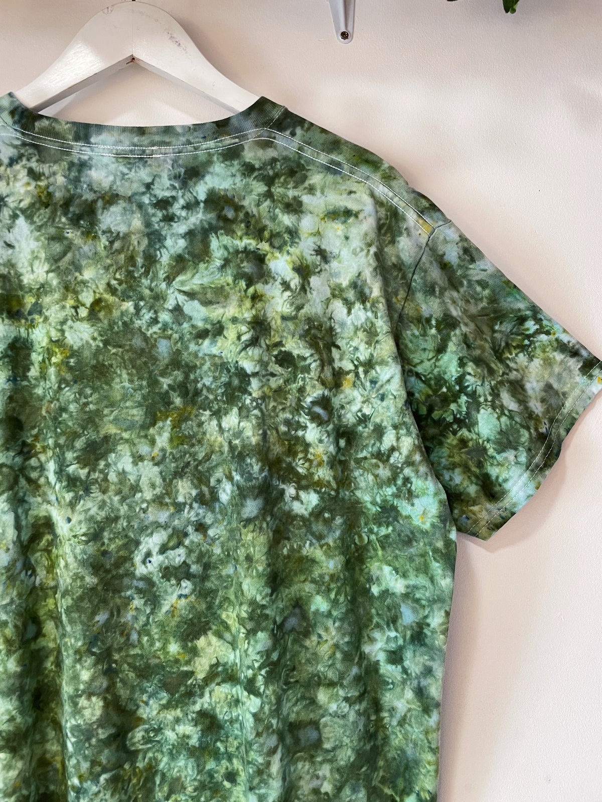 L | Ice Dye Dark Green Hand Dyed Ice Tie Dye T-Shirt