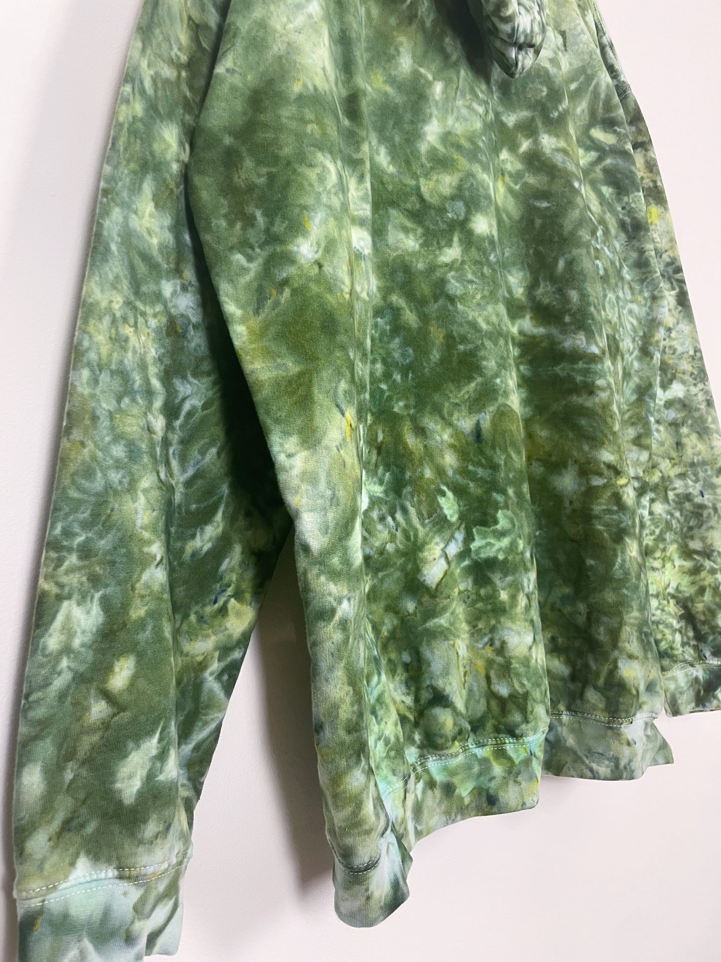 XXL | Ice Dye Green Hand Dyed Pullover Hoodie