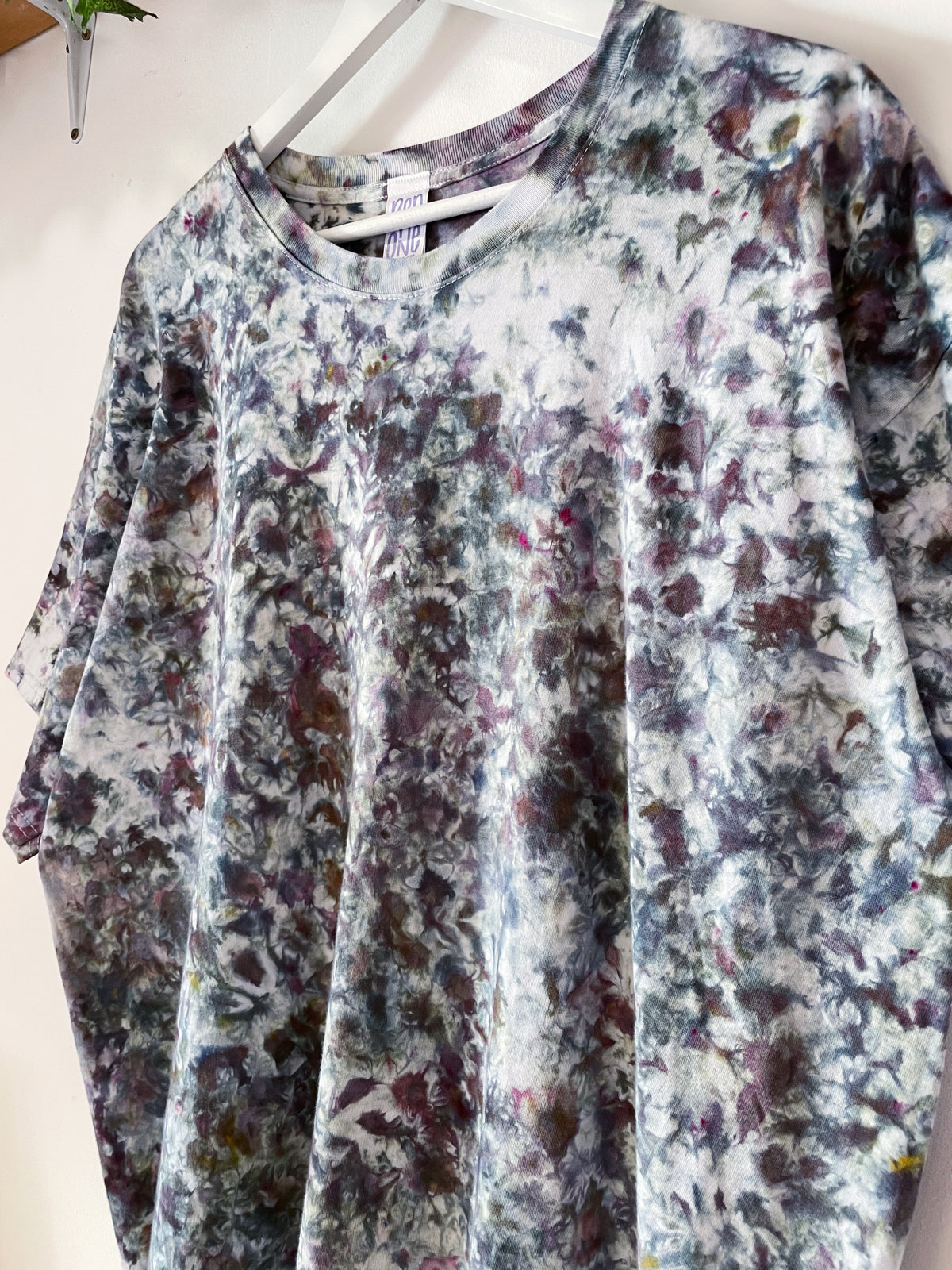 XXL | Cosmic Black Ice Dye T-Shirt