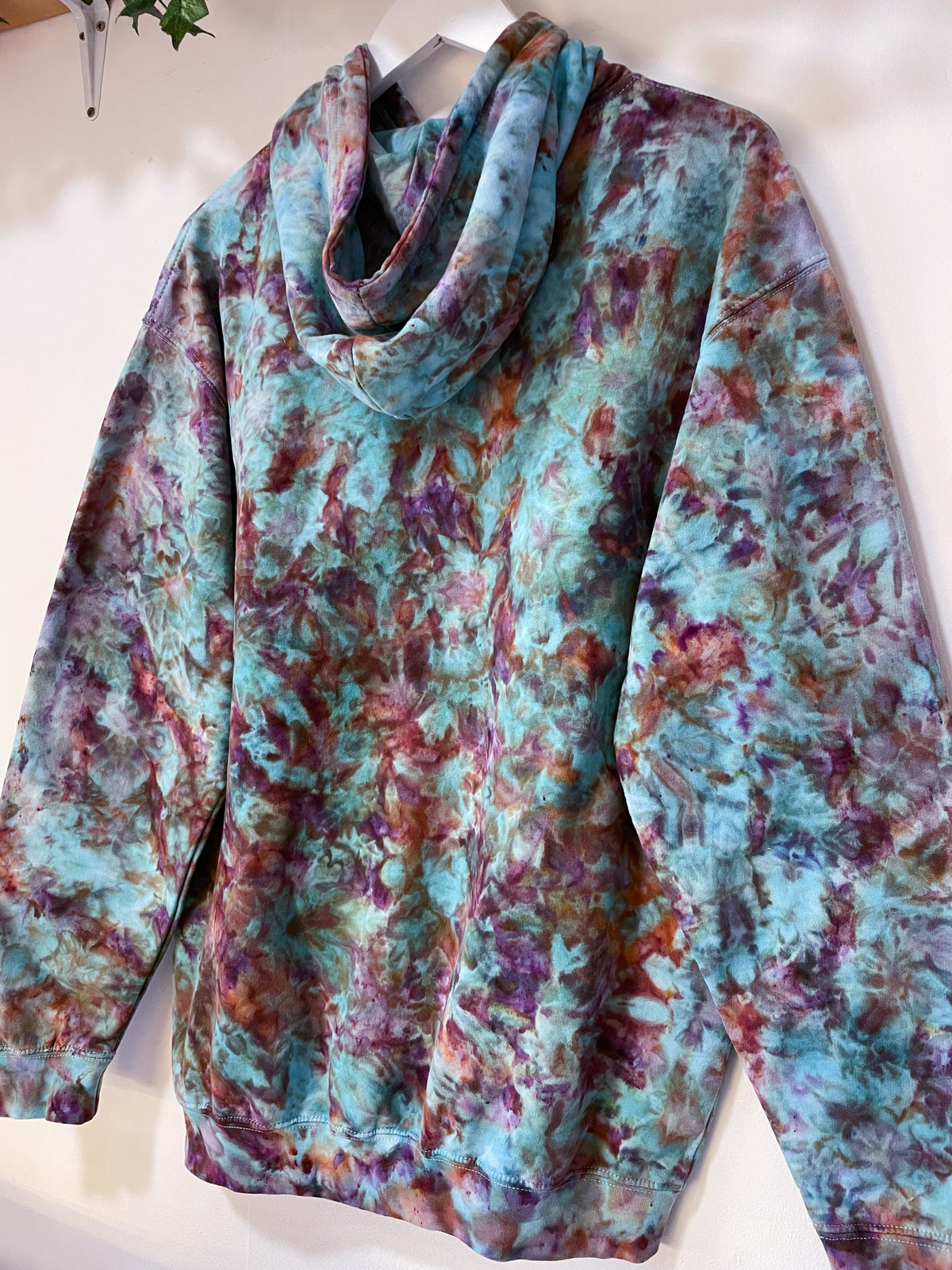 L | Ice Dye Hand Dyed Pullover Hoodie