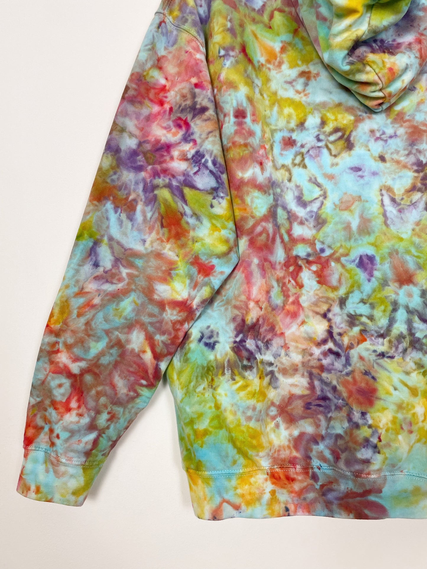 M | Ice Dye Rainbow Multicolour Hand Dyed Pullover Hoodie