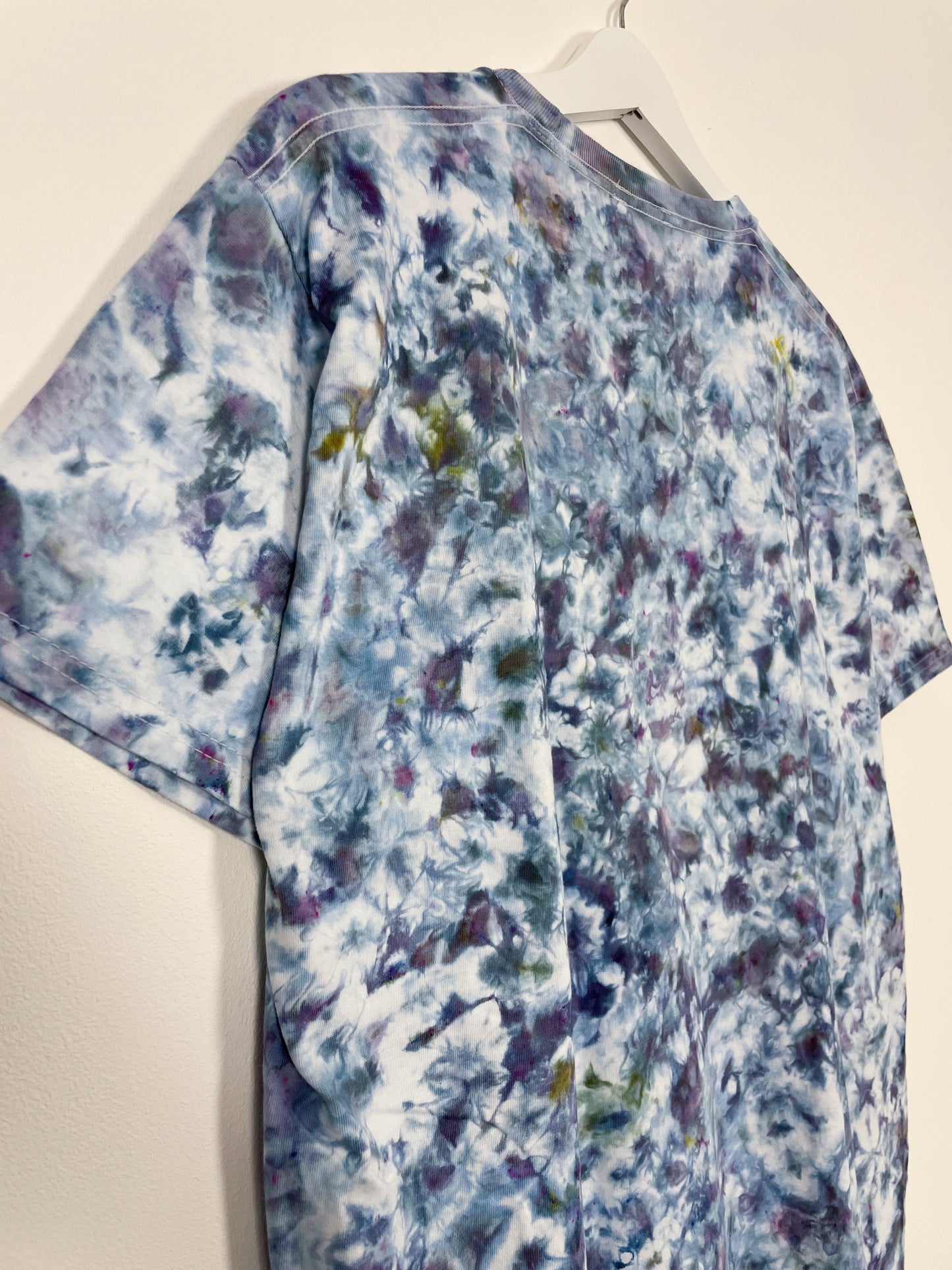 L | Ice Dye Frozen Waves Hand Dyed Ice Tie Dye T-Shirt
