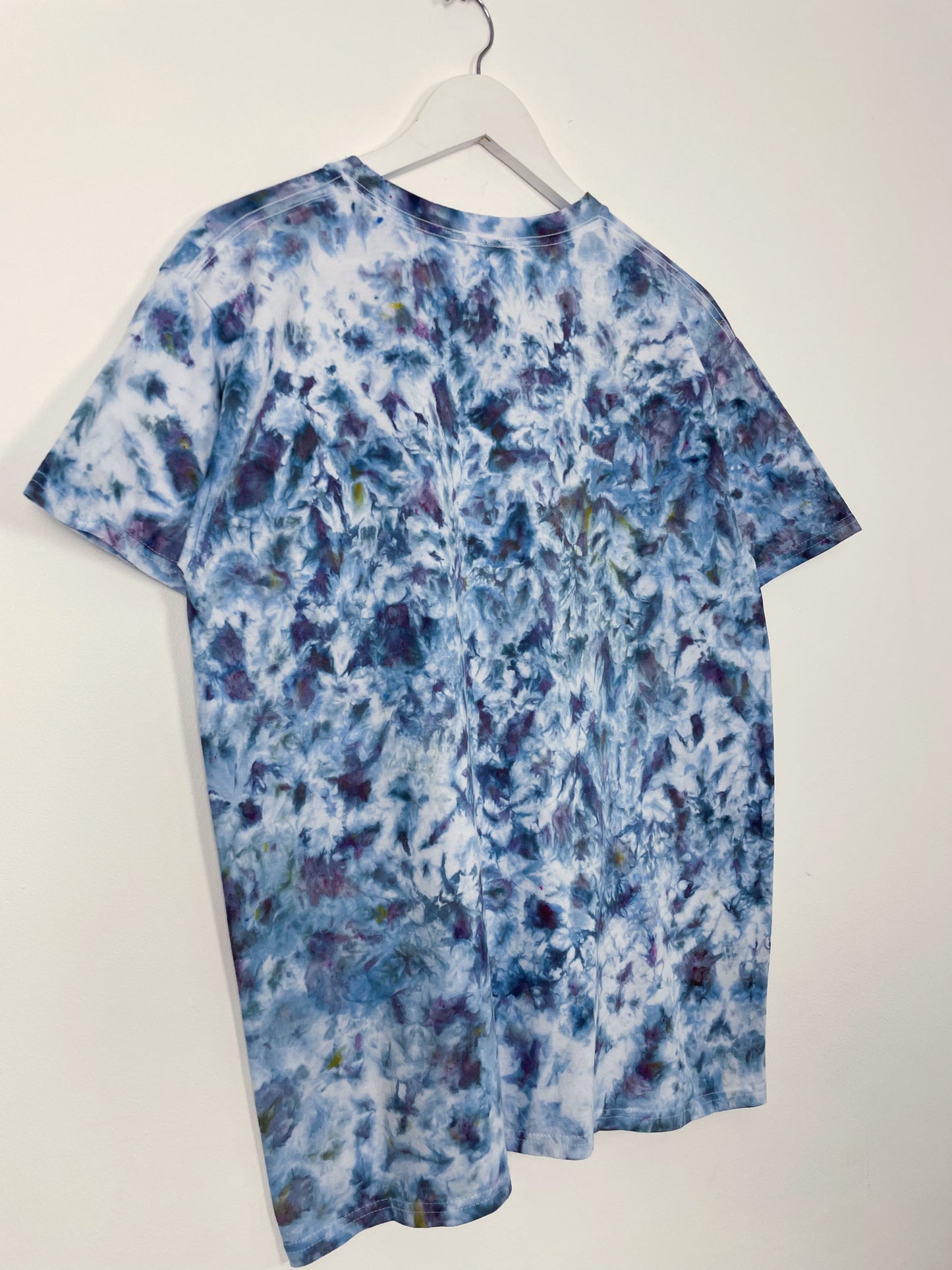 M | Ice Dye Frozen Waves Hand Dyed Ice Tie Dye T-Shirt