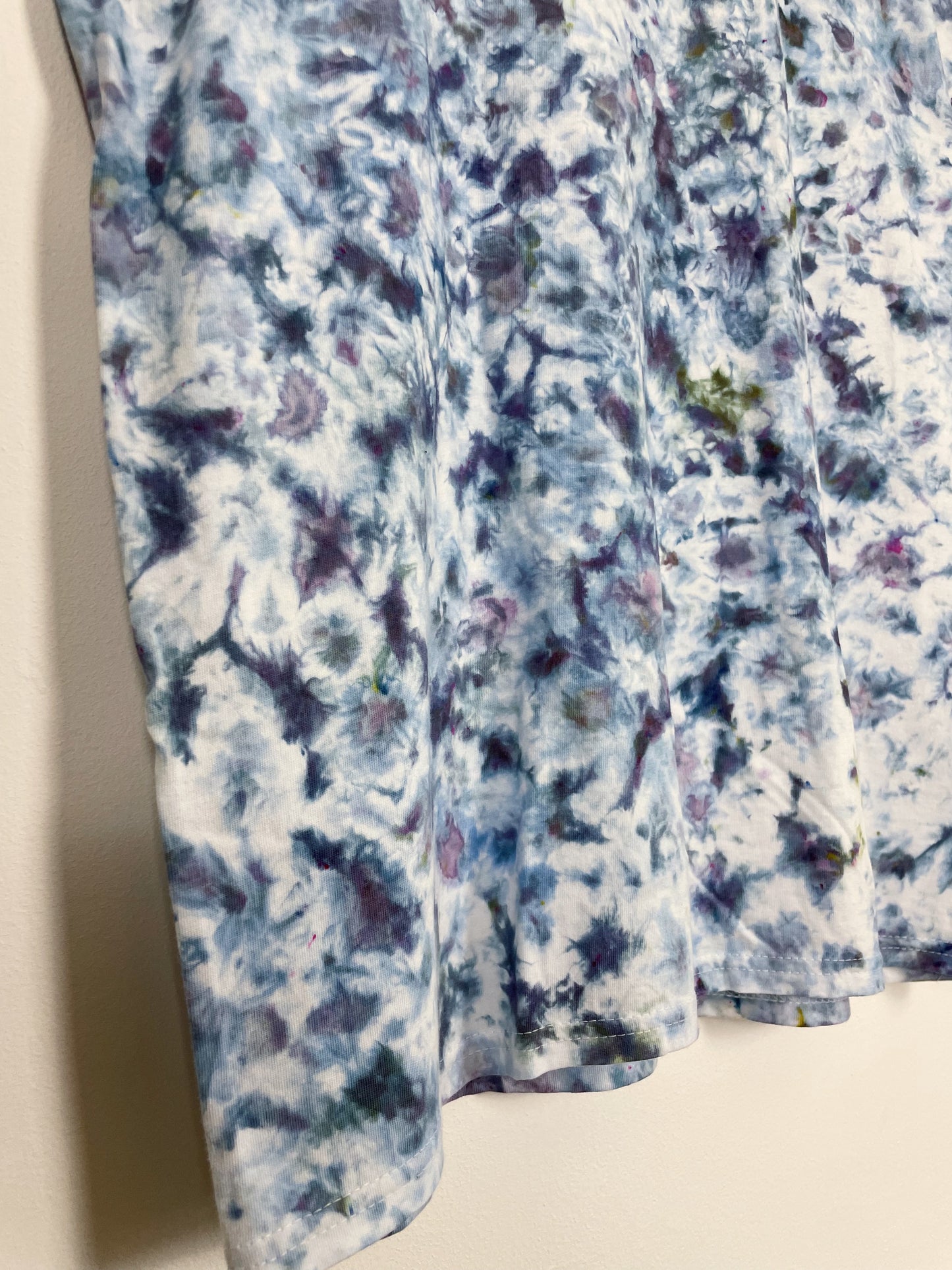 L | Ice Dye Frozen Waves Hand Dyed Ice Tie Dye T-Shirt