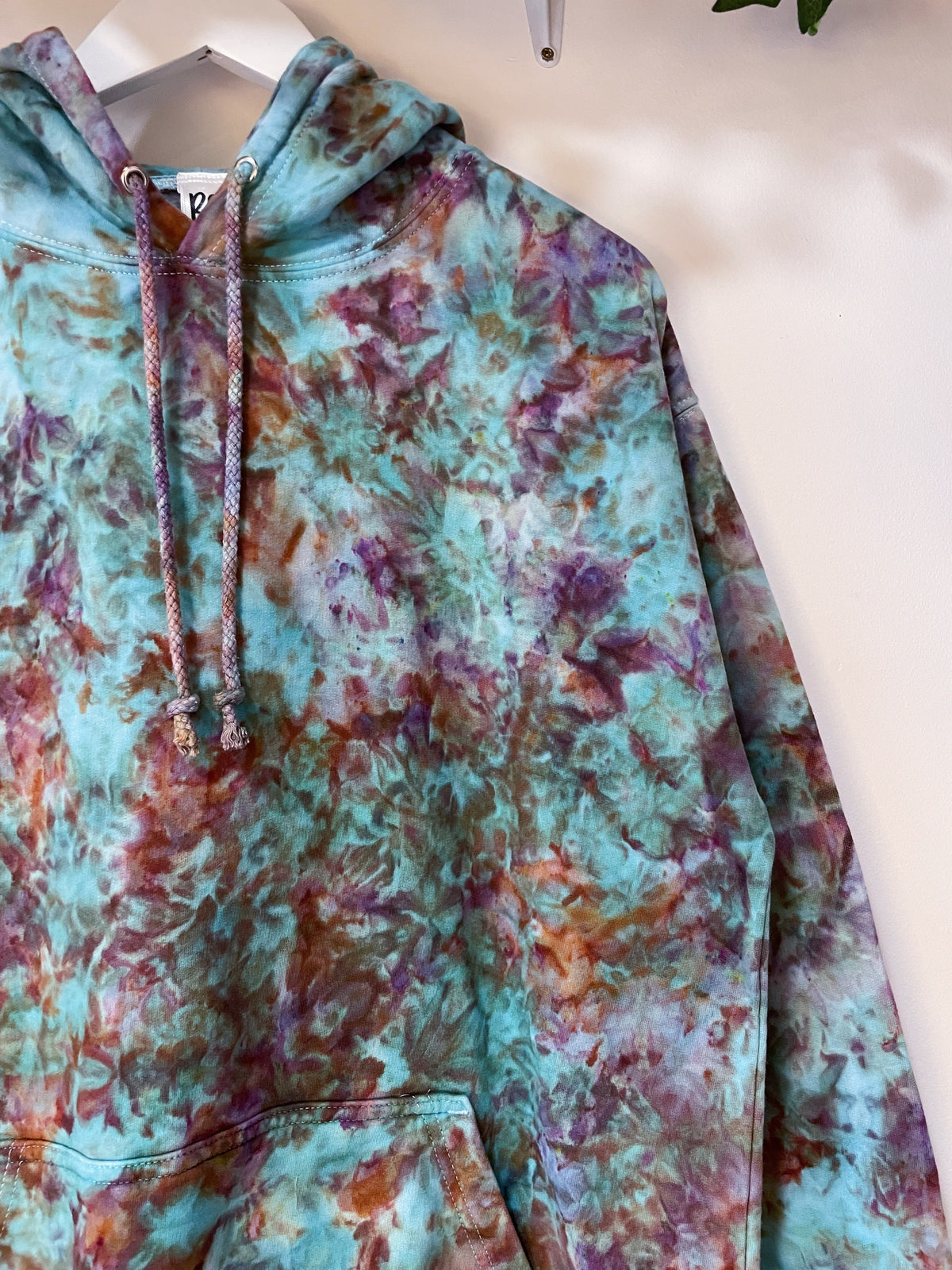L | Ice Dye Hand Dyed Pullover Hoodie