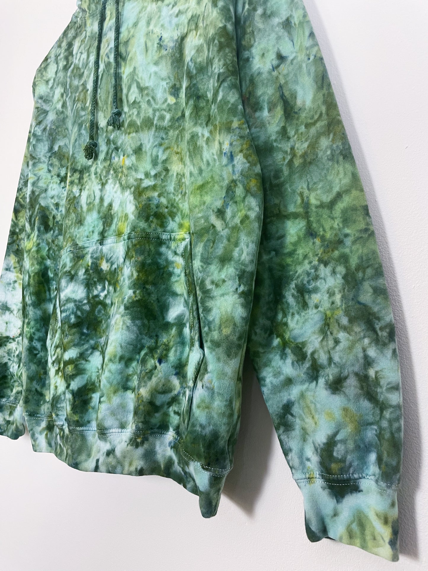 S | Ice Dye Dark Green Hand Dyed Pullover Hoodie