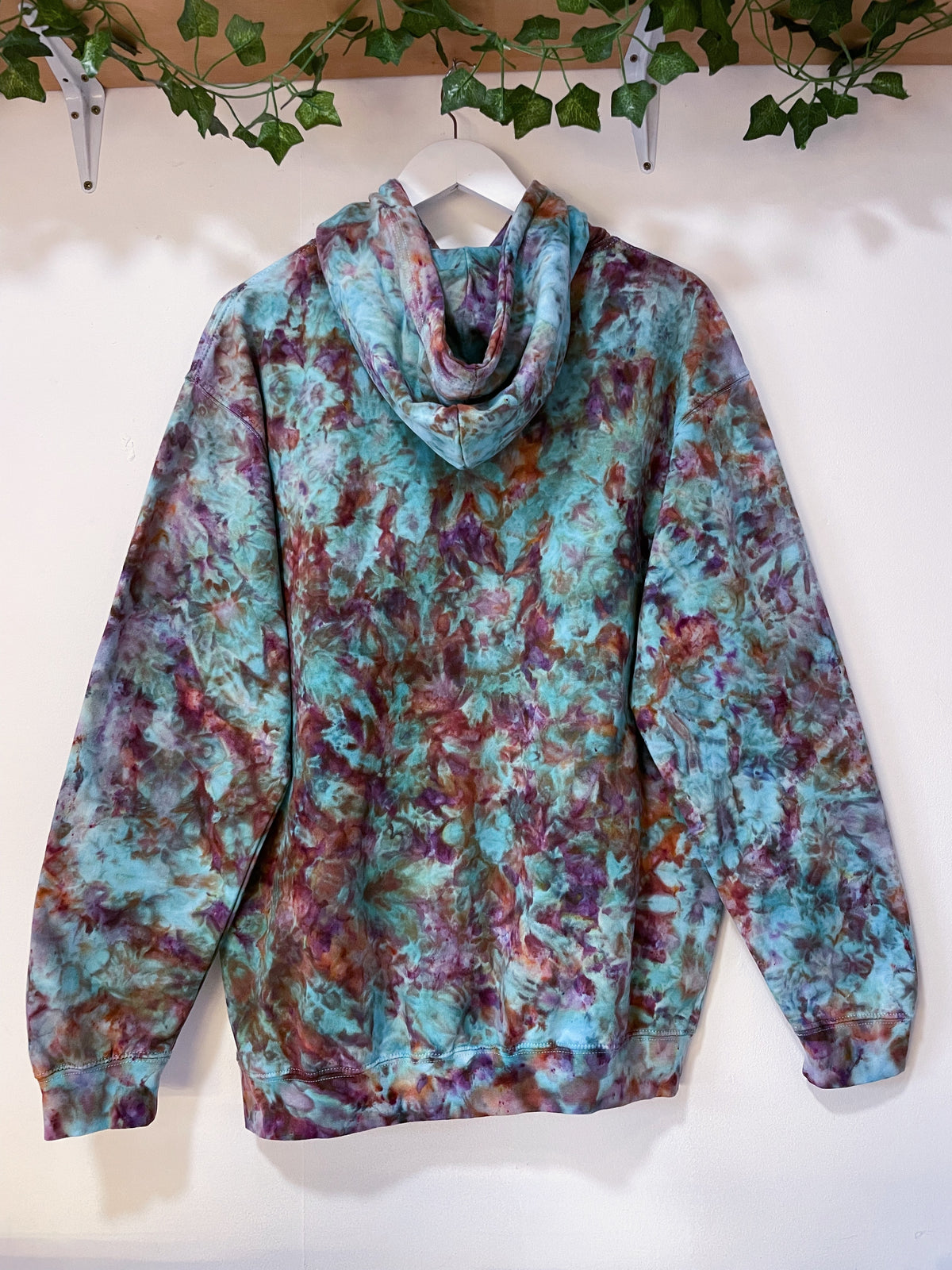L | Ice Dye Hand Dyed Pullover Hoodie