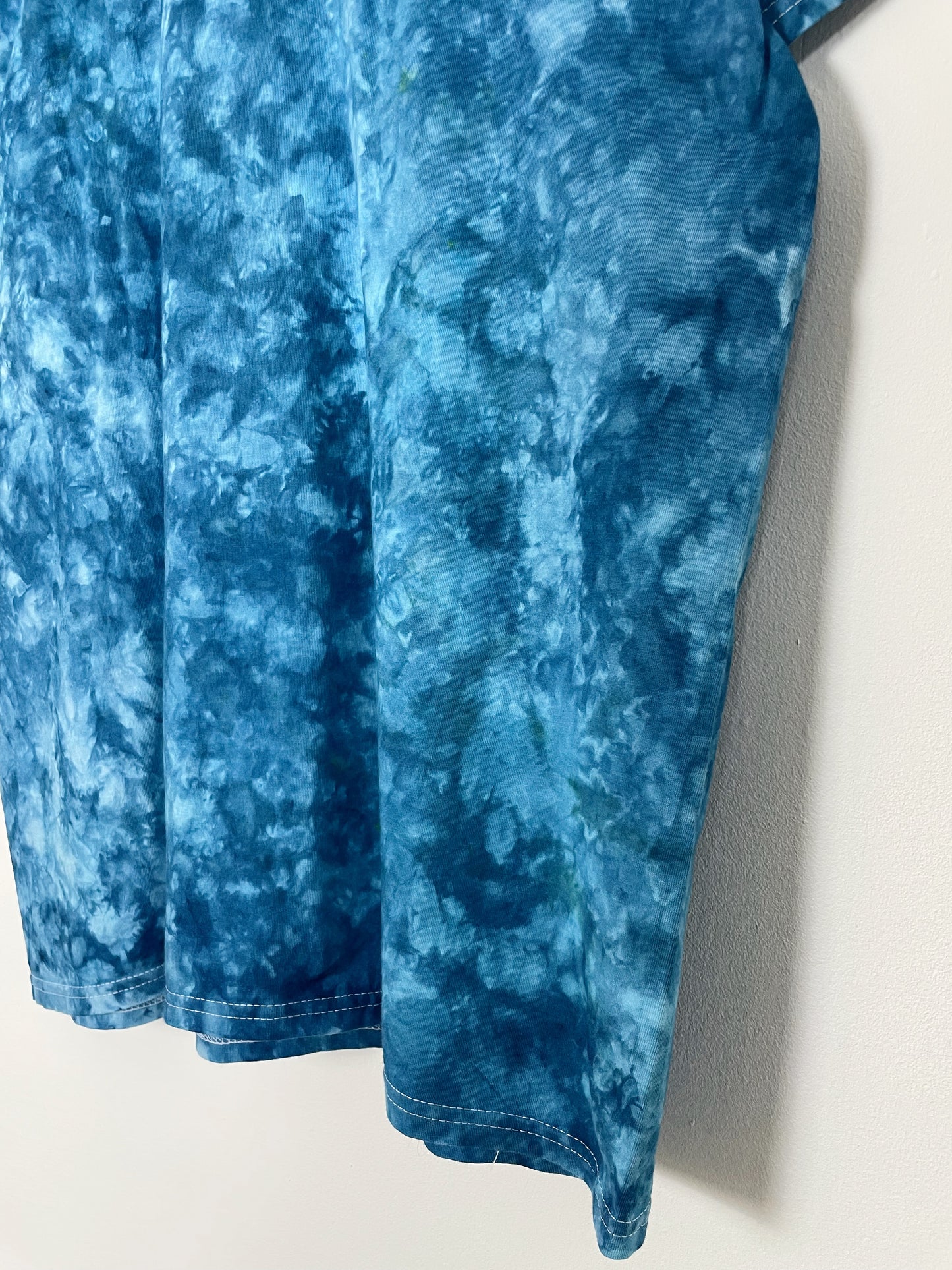 XL | Ocean Blue Ice Dye T-Shirt