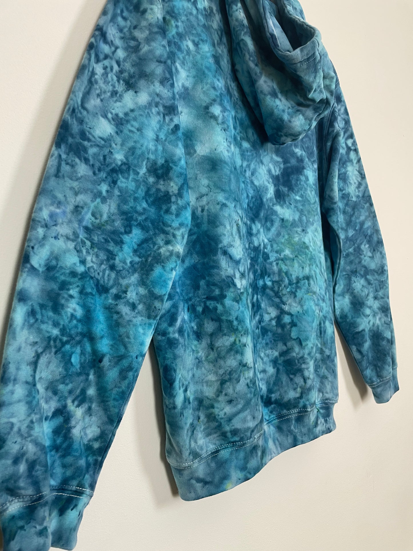 S | Ice Dye Ocean Blue Hand Dyed Pullover Hoodie