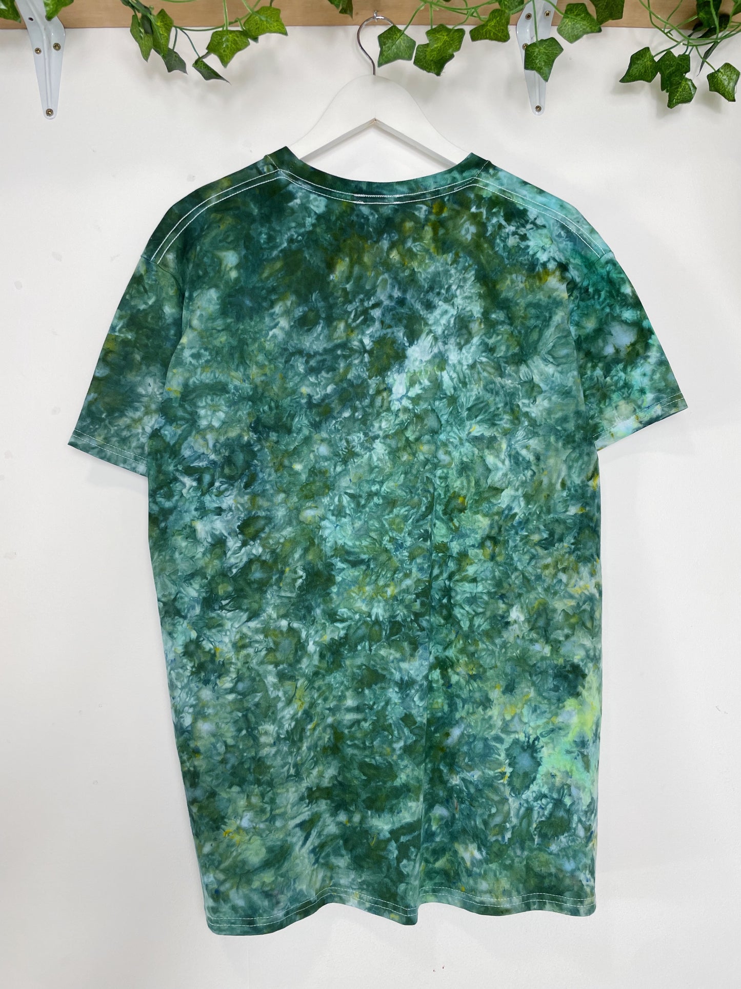 L | Ice Dye Dark Green Hand Dyed Ice Tie Dye T-Shirt