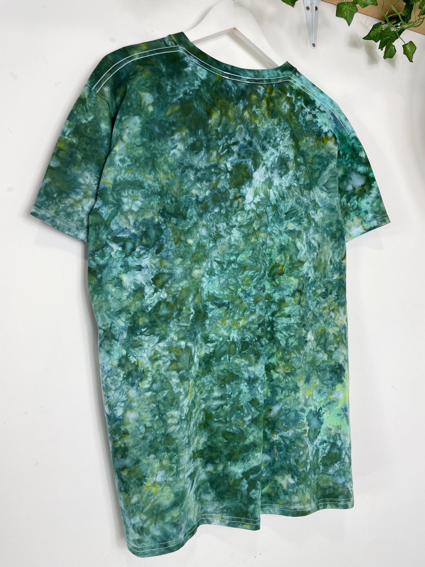 L | Ice Dye Dark Green Hand Dyed Ice Tie Dye T-Shirt