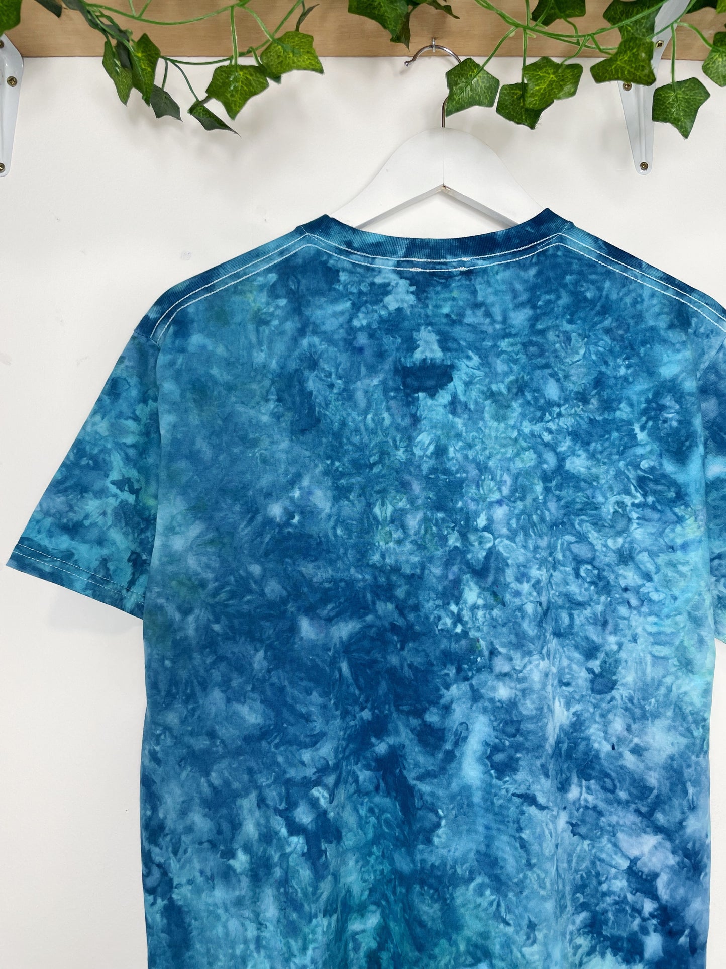 M | Ice Dye Ocean Blue Hand Dyed Ice Tie Dye T-Shirt