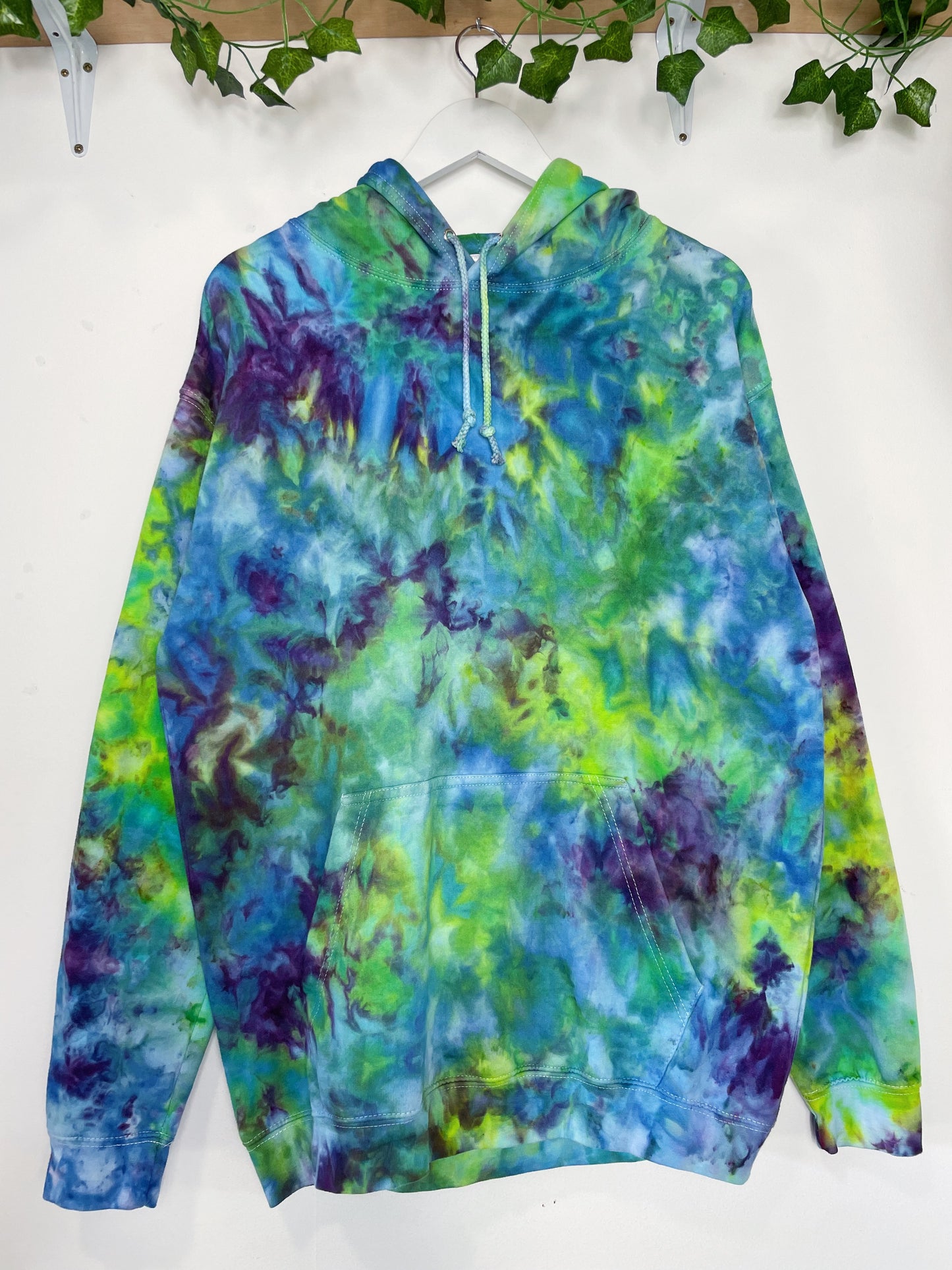 L | Ice Dye Hand Dyed Blue, Purple, Green Pullover Hoodie