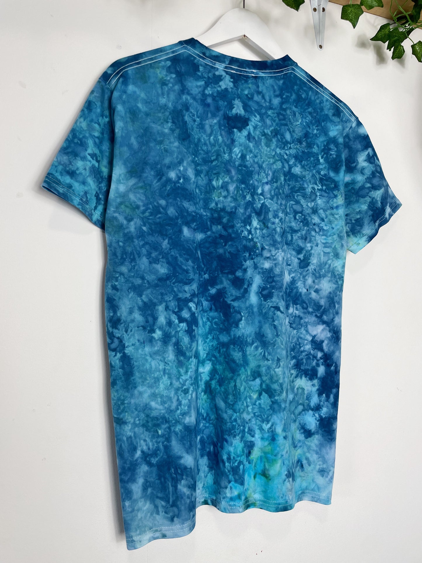 M | Ice Dye Ocean Blue Hand Dyed Ice Tie Dye T-Shirt