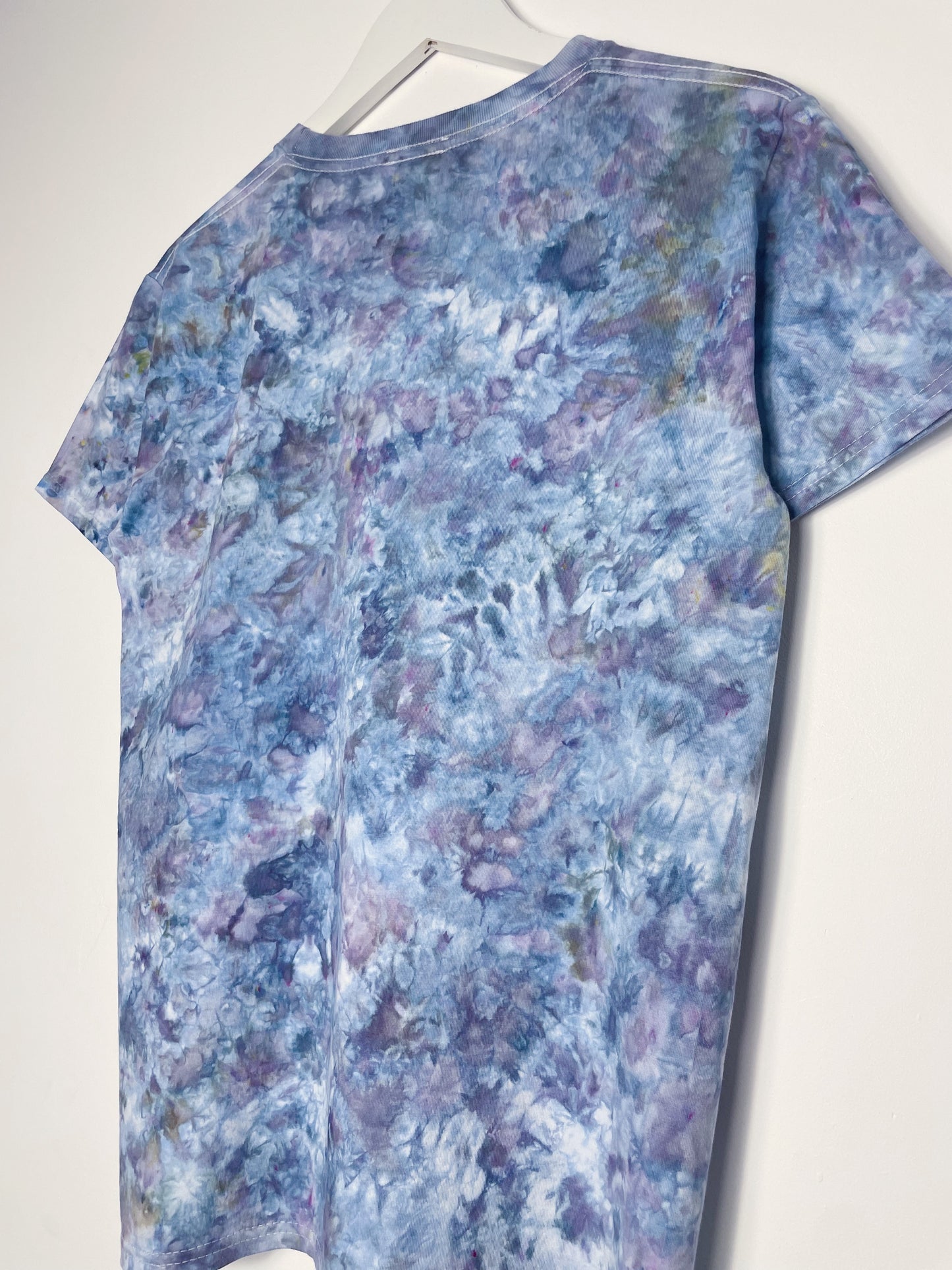 S | Frozen Waves Hand Dyed Ice Dye T-Shirt