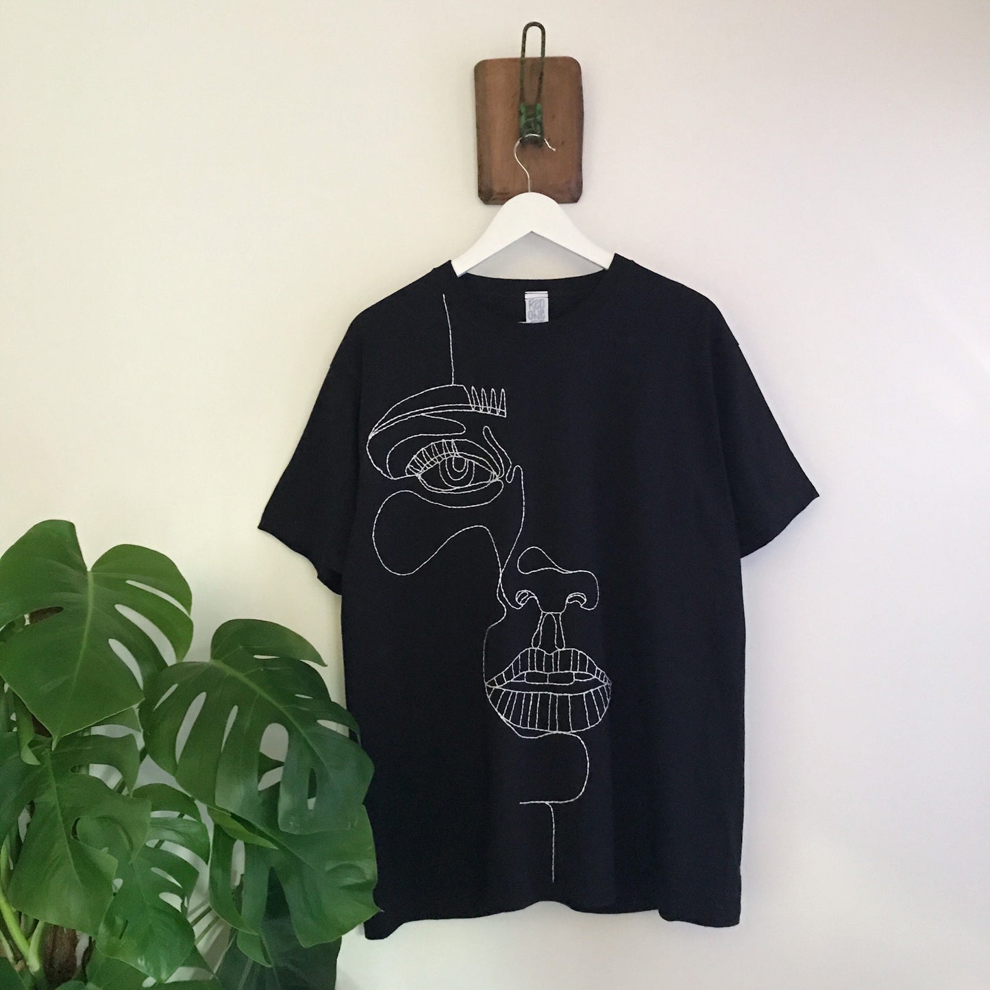 Hand Embroidered Abstract Face Line Art T-Shirt